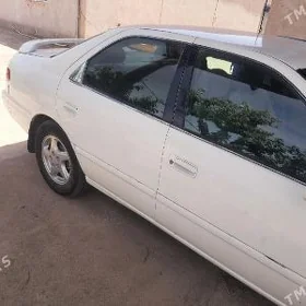 Toyota Camry 2000