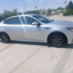 Kia Optima 2020