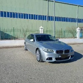 BMW F10 2011