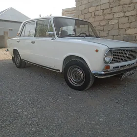 Lada 2104 1980