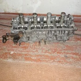 Toyota golowka 2.2