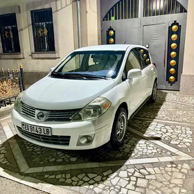 Nissan Versa 2009