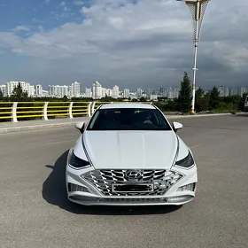 Hyundai Sonata 2020