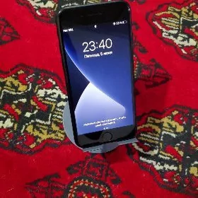 iPhone 7 128