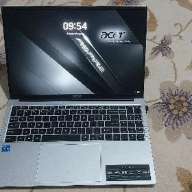 ACER ASPIRE CORE I-3 8GB/512GB
