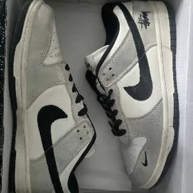 Nike Dunk Low Retro