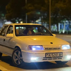 Opel Vectra 1992