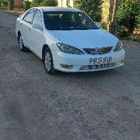 Toyota Camry 2005