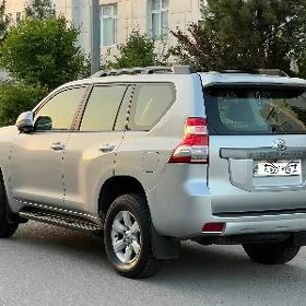 Toyota Land Cruiser Prado 2015