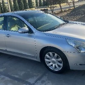 Nissan Teana 2010