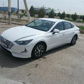Hyundai Sonata 2022