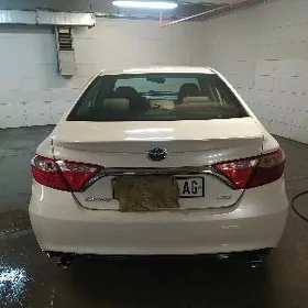 Toyota Camry 2017