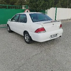 Mitsubishi Lancer 2002