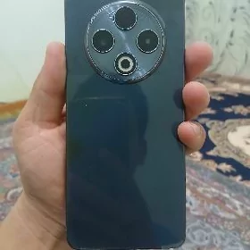Tecno spark 30 8/128gb