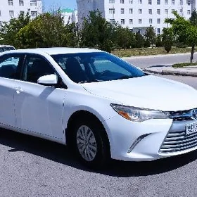 Toyota Camry 2017