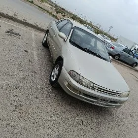 Toyota Carina 1993