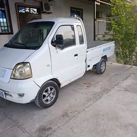 Kia Bongo 2013
