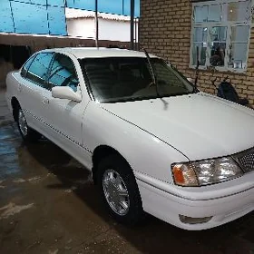 Toyota Avalon 1999