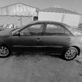Toyota Camry 2005