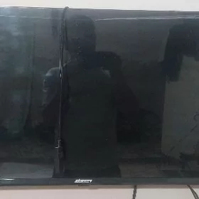 SKYWAY ANDROID 32LIK TELEWIZOR