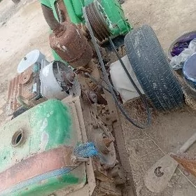 mini traktor mellek agdarýan