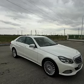 Mercedes-Benz E300 2014