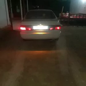 Toyota Corona 1992
