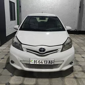 Toyota Yaris 2012