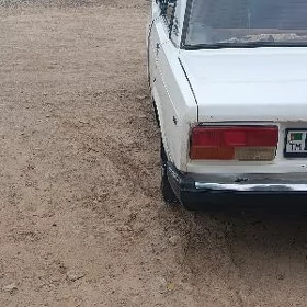 Lada 2107 2000
