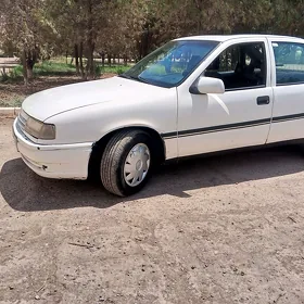Opel Vectra 1992