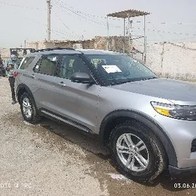 Ford Explorer 2021