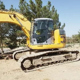 Komatsu PC210LC-11 2008