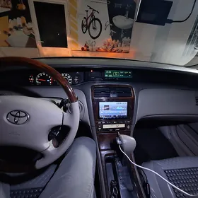 Toyota Avalon 2003