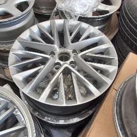 Lexsus disga R17