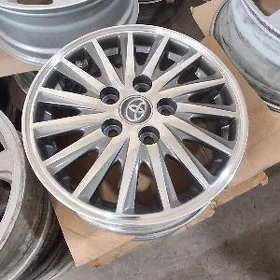 Camry disga morda R15