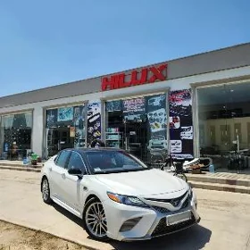 Toyota Camry 2020