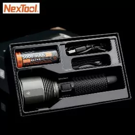 Nextol Flahlight 2000LM