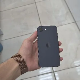 iPhone 16 E KREDIT 12 AY 