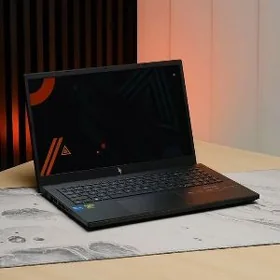 NITRO V15|RTX5050|i7-13|16/512