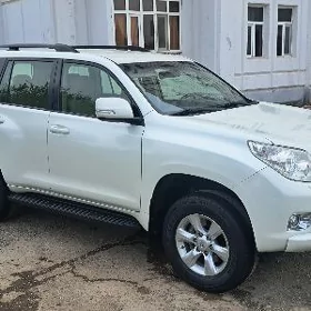 Toyota Land Cruiser Prado 2012