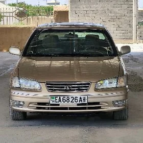 Toyota Camry 1998