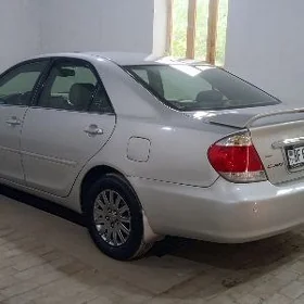Toyota Camry 2003