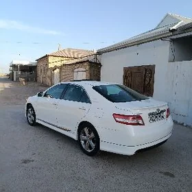 Toyota Camry 2010