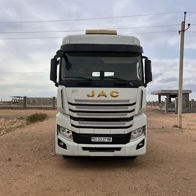 JAC J7 2021