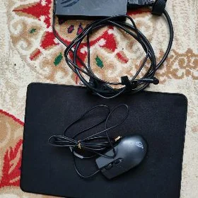 Komýuter Notebook
