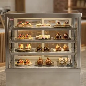 Witrina desert tort holodilnik