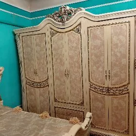 Gigant spalni komplekt