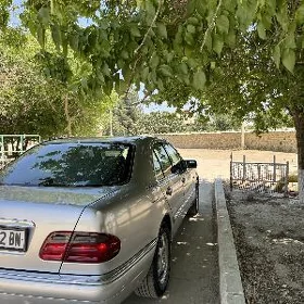 Mercedes-Benz C320 1998