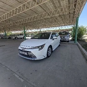 Toyota Corolla 2023
