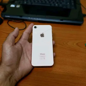 iPhone 8